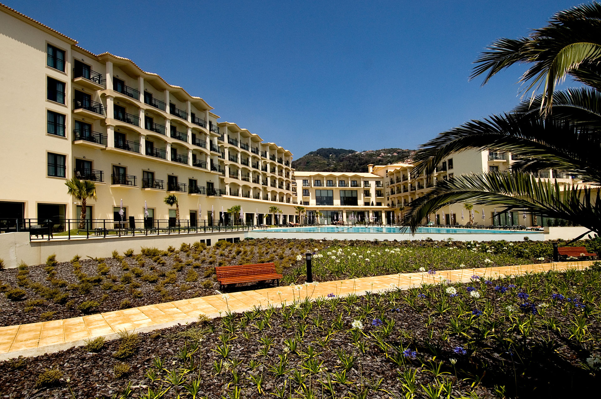 Vila Gale Santa Cruz Hotel Madeira Book Golf Holidays Breaks